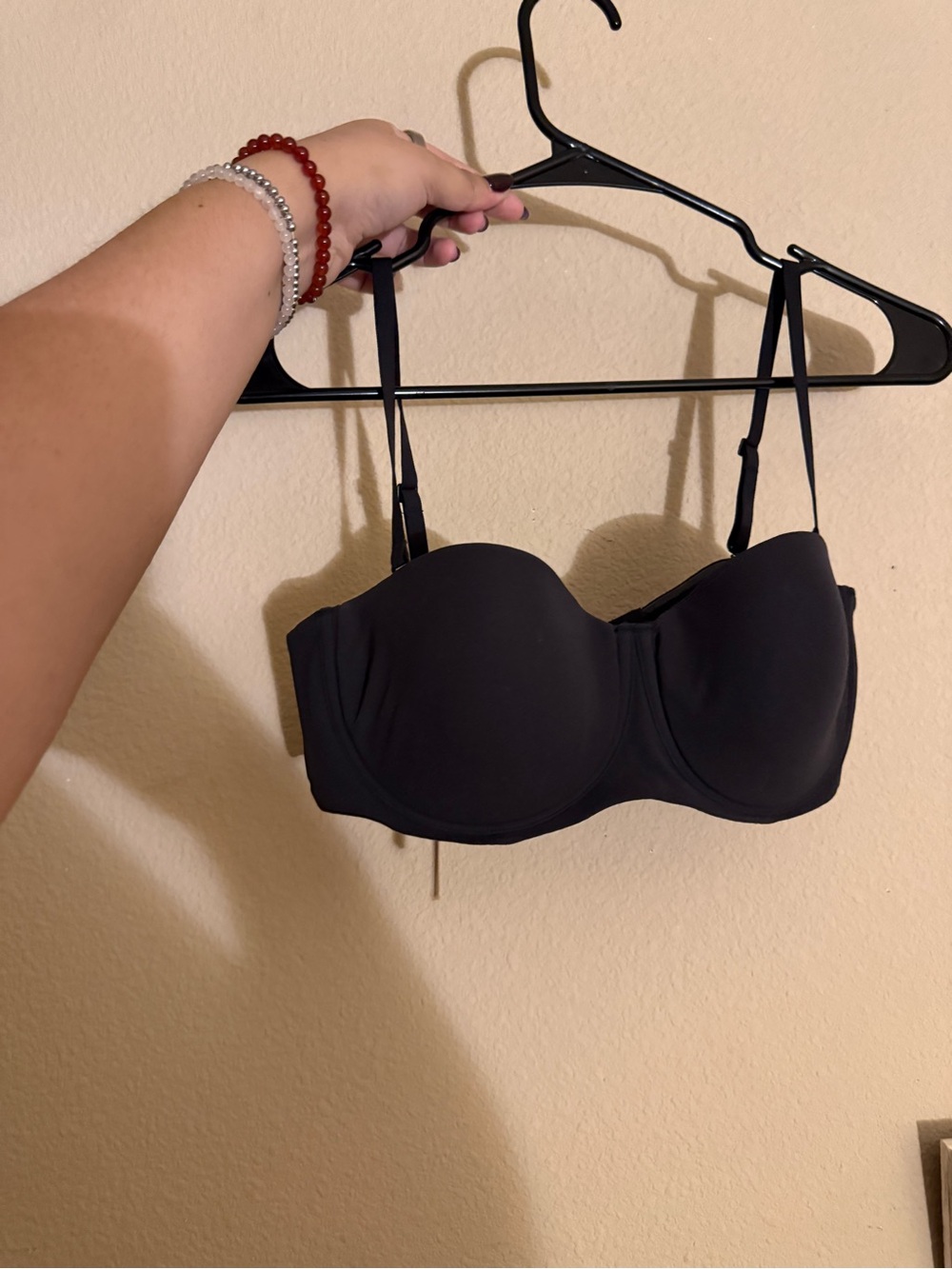 SKIMS Fits everybody strapless bra